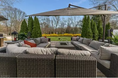 4 Babbitt Rd, Mendham, NJ 07945 - Photo 34