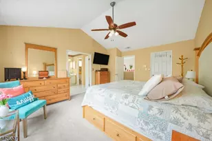 110 Warbler Dr, Wayne, NJ 07470 - Photo 18