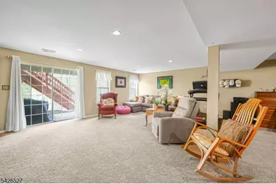 110 Warbler Dr, Wayne, NJ 07470 - Photo 28