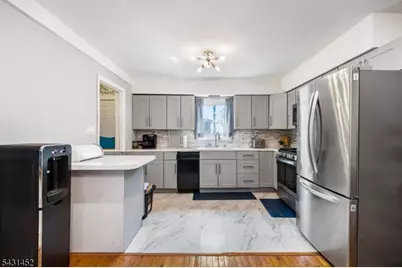 1914 Ingalls Ave, Linden, NJ 07036 - Photo 6