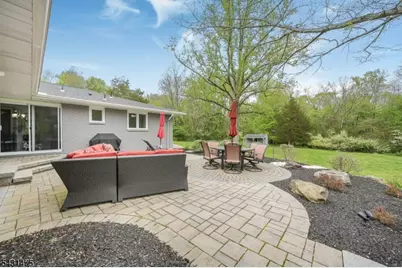 13 Laurel Pl, Chester, NJ 07930 - Photo 32