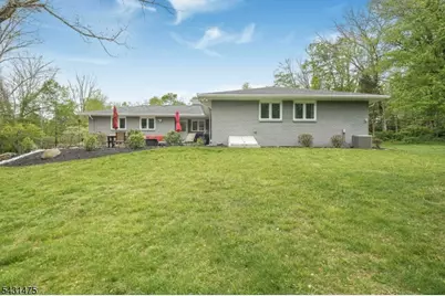 13 Laurel Pl, Chester, NJ 07930 - Photo 36
