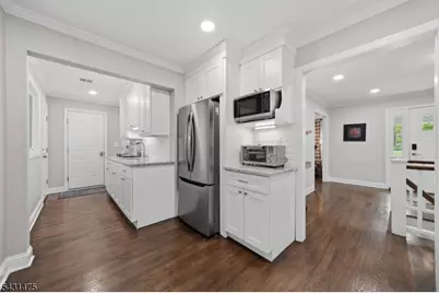 13 Laurel Pl, Chester, NJ 07930 - Photo 12