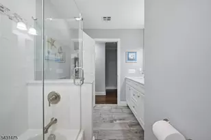 13 Laurel Pl, Chester, NJ 07930 - Photo 18