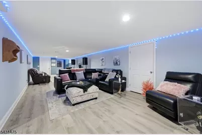 13 Laurel Pl, Chester, NJ 07930 - Photo 26