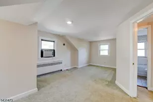72 Colonial Dr, Clark Township, NJ 07066 - Photo 32