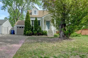 72 Colonial Dr, Clark Township, NJ 07066 - Photo 1