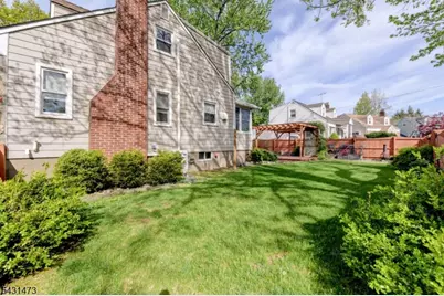 72 Colonial Dr, Clark Township, NJ 07066 - Photo 48