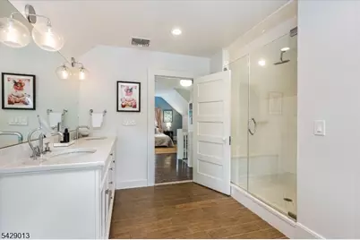 218 Inwood Ave, Montclair, NJ 07043 - Photo 30