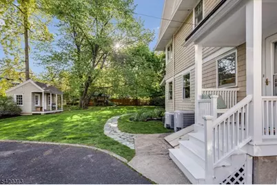 218 Inwood Ave, Montclair, NJ 07043 - Photo 44