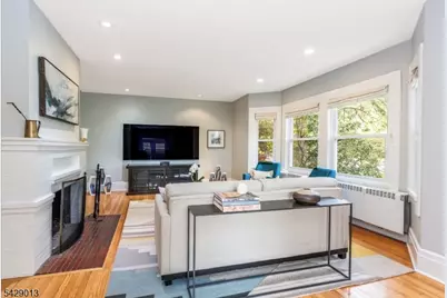 218 Inwood Ave, Montclair, NJ 07043 - Photo 6