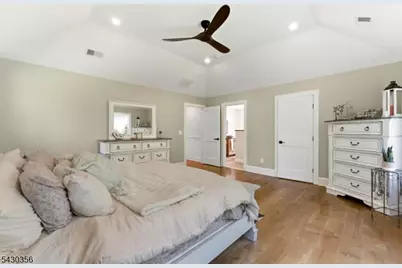 8 Longview Ave, Randolph Township, NJ 07869 - Photo 38