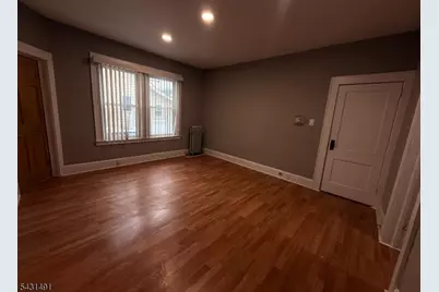 575-577 Sand Ford Ave, Newark, NJ 07106 - Photo 6