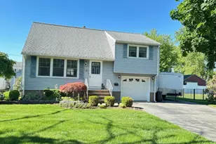 8 Duncan Ave, Pequannock Township, NJ 07440 - Photo 2