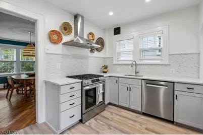 284 Winthrop Ter, South Orange, NJ 07079 - Photo 8