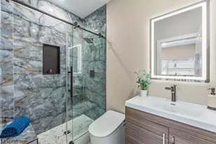 28 Grove Terrace, Irvington, NJ 07111 - Photo 8