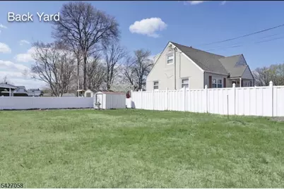 64 Chestnut St, Belleville, NJ 07109 - Photo 14