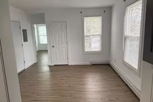 209 Sharp St, Hackettstown, NJ 07840 - Photo 2
