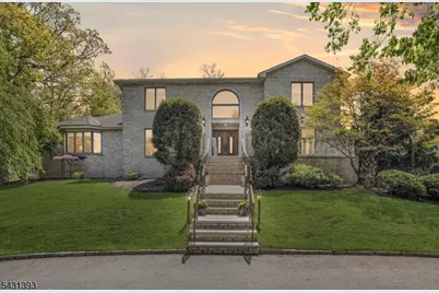70 Forest Hills Way, Cedar Grove Twp., NJ 07009 - Photo 2