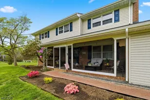185 Thatchers Hill Rd, Raritan Township, NJ 08822 - Photo 4