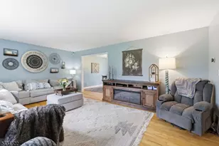 185 Thatchers Hill Rd, Raritan Township, NJ 08822 - Photo 16