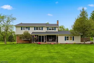 185 Thatchers Hill Rd, Raritan Township, NJ 08822 - Photo 1