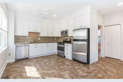 1 Claremont Pl #1, Montclair, NJ 07042 - Photo 6