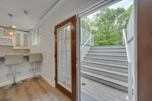 1004 Penny Ln, Scotch Plains Township, NJ 07076 - Photo 12