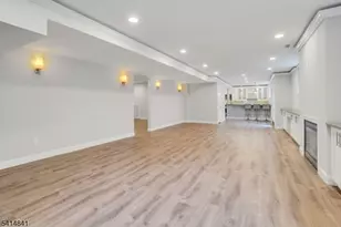 1004 Penny Ln, Scotch Plains Township, NJ 07076 - Photo 8