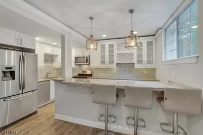 1004 Penny Ln, Scotch Plains Township, NJ 07076 - Photo 10