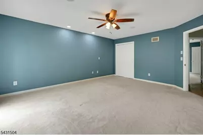 42 Brookstone Cir #42, Parsippany, NJ 07950 - Photo 22