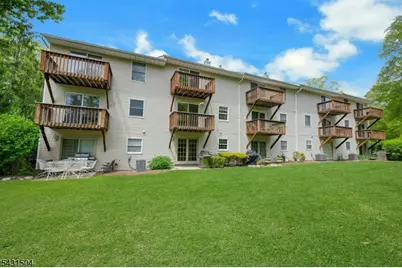 42 Brookstone Cir #42, Parsippany, NJ 07950 - Photo 12