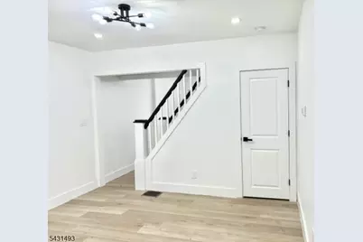 181 Washington St, Trenton, NJ 08611 - Photo 4