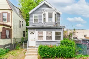 11 Sunset Ave, Newark, NJ 07106 - Photo 12