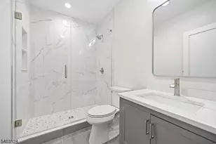 17 Arlington Dr, Livingston, NJ 07039 - Photo 30