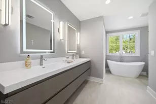 17 Arlington Dr, Livingston, NJ 07039 - Photo 20
