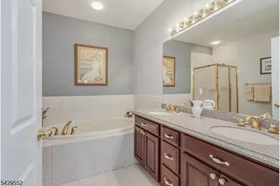 18 Kelburn Ct, Hardyston Township, NJ 07419 - Photo 22