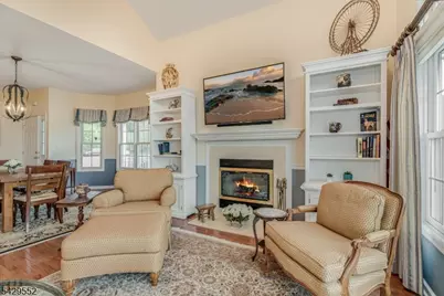18 Kelburn Ct, Hardyston Township, NJ 07419 - Photo 10