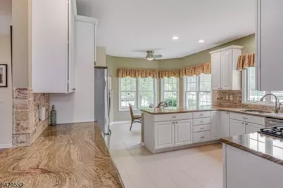 18 Kelburn Ct, Hardyston Township, NJ 07419 - Photo 14