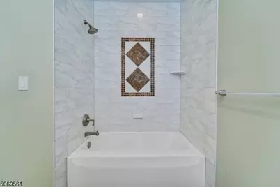 10-12 Elmer St, Unit #J, Madison, NJ 07940 - Photo 12