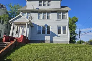 843 Chancellor Ave, Irvington, NJ 07111 - Photo 1