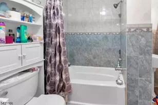884 S 15th St, Newark, NJ 07108 - Photo 6