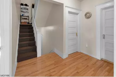 884 S 15th St, Newark, NJ 07108 - Photo 16