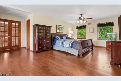 31 Copper Penny Rd, Raritan Township, NJ 08822 - Photo 22