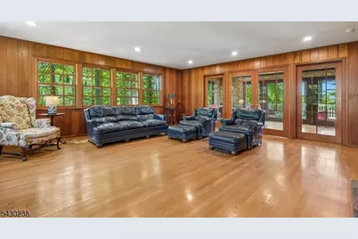 19 Greenbriar Drive, Summit, NJ 07901 - Photo 10