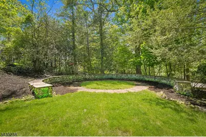 19 Greenbriar Drive, Summit, NJ 07901 - Photo 24