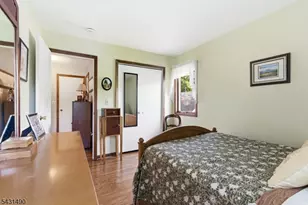 32 W Lakeview Trail, Jefferson Township, NJ 07885 - Photo 18