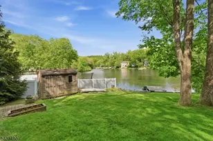 32 W Lakeview Trail, Jefferson Township, NJ 07885 - Photo 32