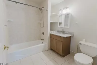 323 Jackson St #301, Hoboken, NJ 07030 - Photo 20
