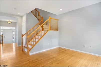 145 Arrowgate Dr, Randolph Township, NJ 07869 - Photo 8